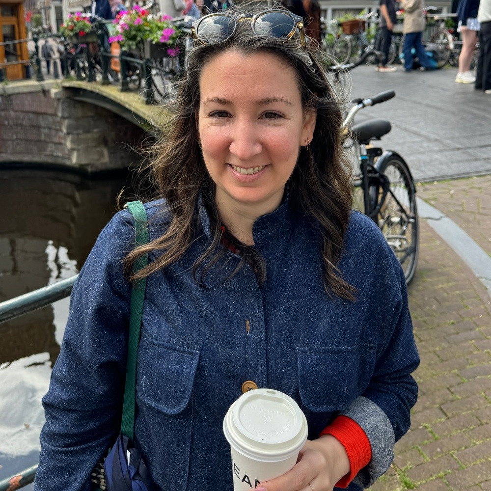 Meet your Posher, Alexandra